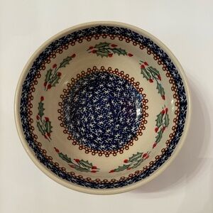 POLISH POTTERY BOWL BLUE WHITE HOLLY PATTERN HANDMADE BOLESLAWIEC DINING DINNER